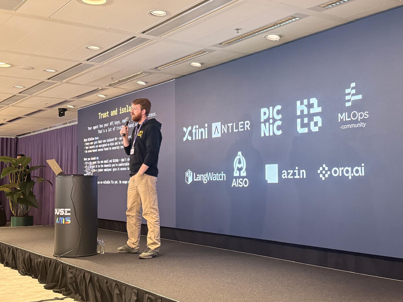 Job Rietbergen giving a talk